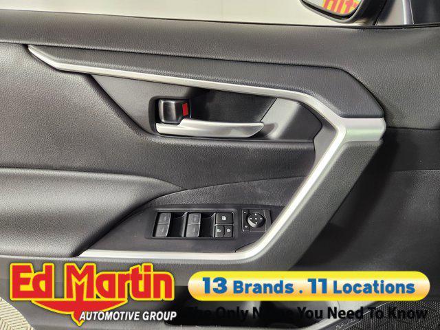 Photo of 2025 Magnetic Gray Metallic Toyota RAV4