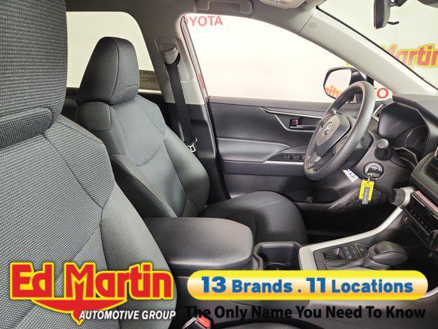 Photo of 2025 Magnetic Gray Metallic Toyota RAV4