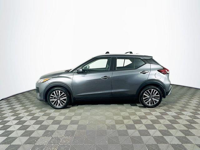 Photo of 2022 Gun Metallic Nissan Kicks