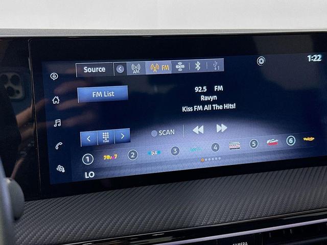 Photo of 2025 2t Gun Red Roof Nissan Kicks