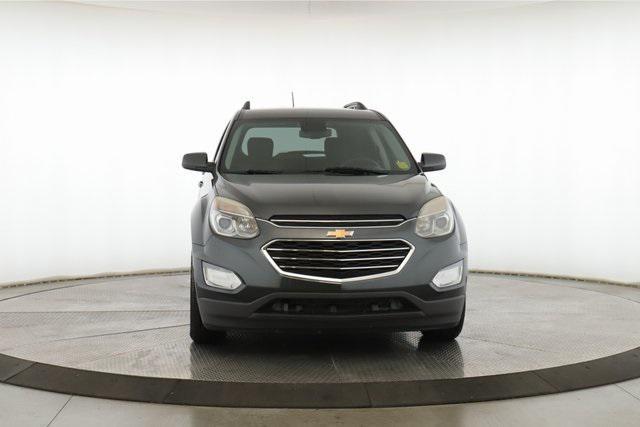 Photo of 2017 Nightfall Gray Metallic Chevrolet Equinox