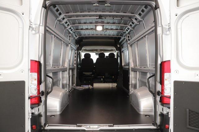 Photo of 2025 Bright Silver Metallic Clearcoat RAM ProMaster 3500