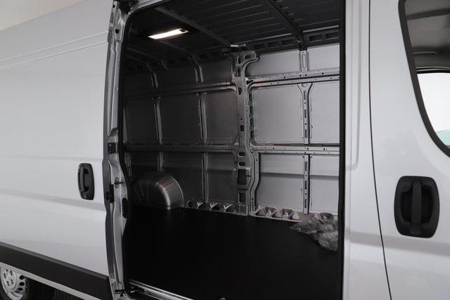 Photo of 2025 Bright Silver Metallic Clearcoat RAM ProMaster 3500
