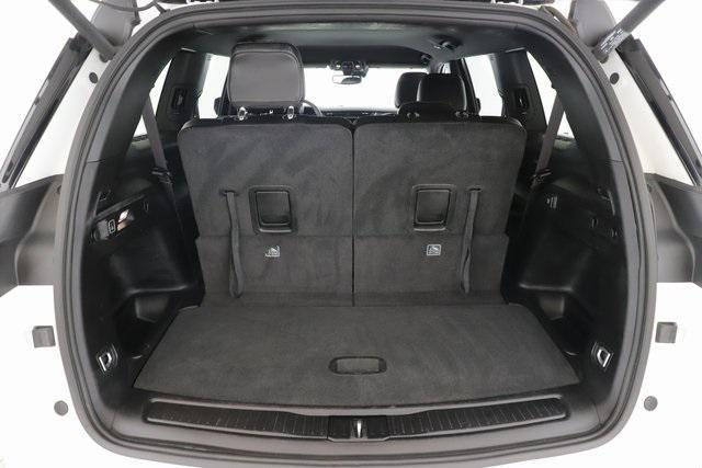 Photo of 2023 Bright White Clearcoat Jeep Grand Cherokee L