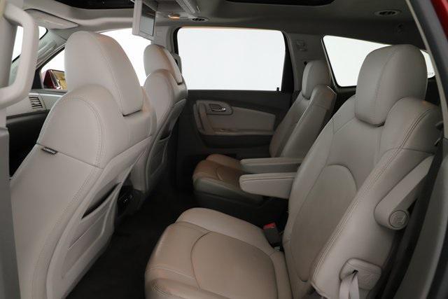 Photo of 2009 Red Jewel Tintcoat Chevrolet Traverse