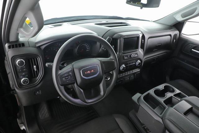 Photo of 2024 Onyx Black GMC Sierra 1500
