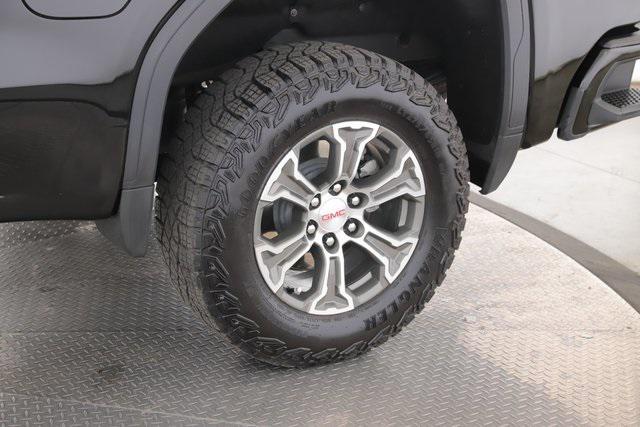 Photo of 2024 Onyx Black GMC Sierra 1500