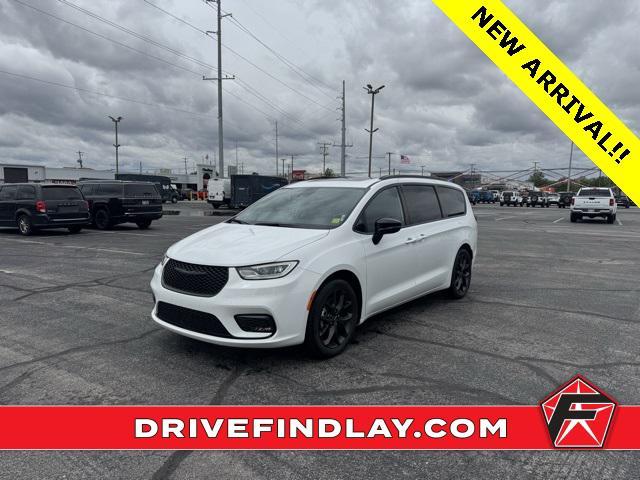 2024 Chrysler Pacifica