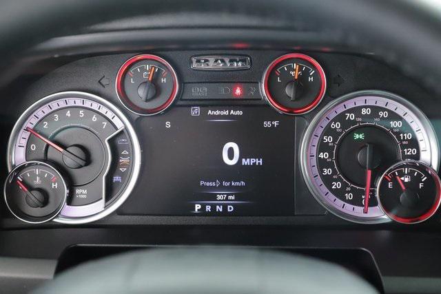 Photo of 2024 Diamond Black Crystal Pearlcoat RAM 1500 Classic