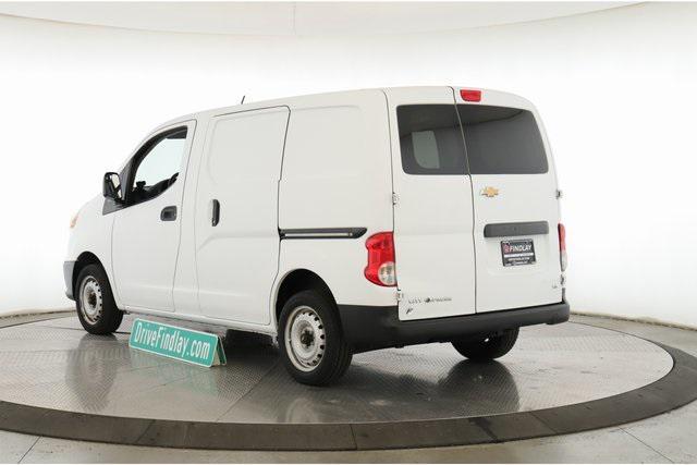 Photo of 2015 Designer White Chevrolet City Express