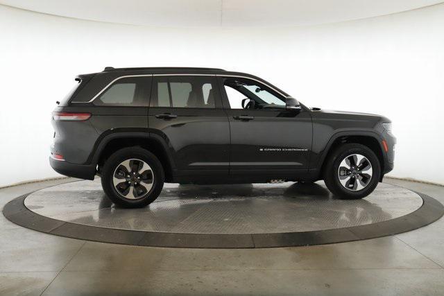 Photo of 2024 Rocky Mountain Pearlcoat Jeep Grand Cherokee 4xe