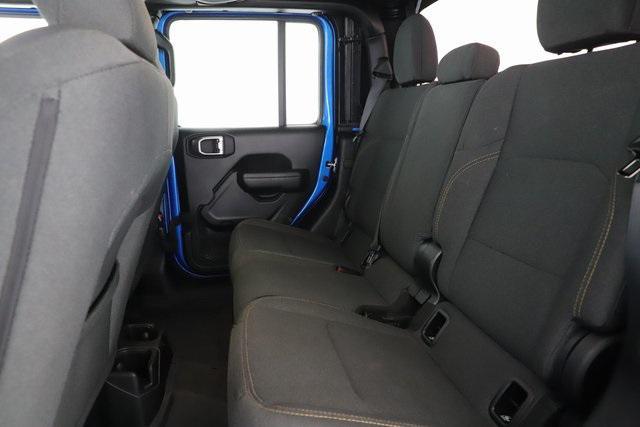 Photo of 2024 Hydro Blue Pearlcoat Jeep Gladiator
