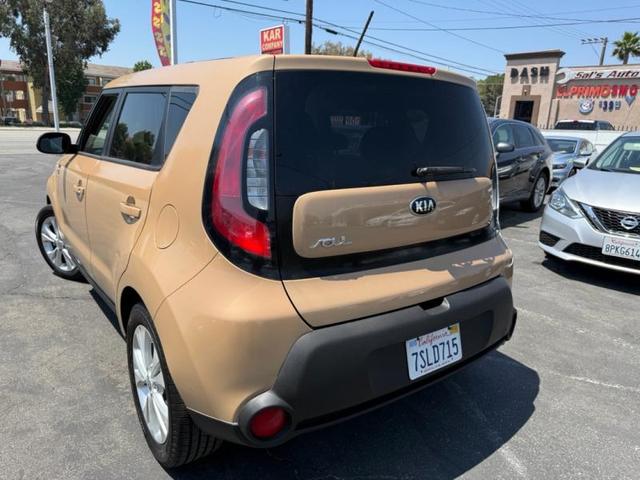 Photo of 2015 Latte Brown Kia Soul