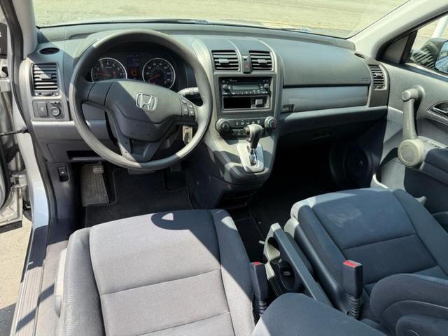 Photo of 2010 Alabaster Silver Metallic Honda CR-V