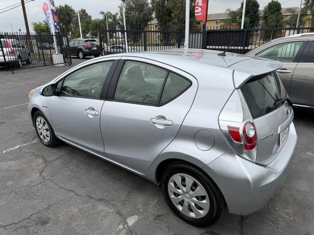 Photo of 2012 Classic Silver Metallic Toyota Prius c