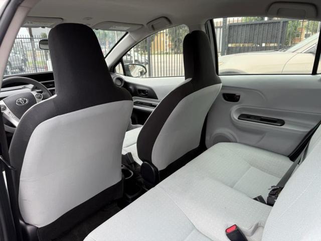 Photo of 2012 Classic Silver Metallic Toyota Prius c