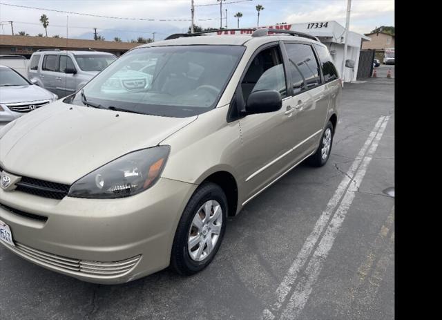 2004 Toyota Sienna