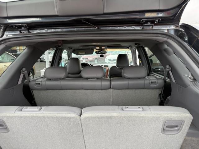 Photo of 2006 Lt. Blue Acura MDX