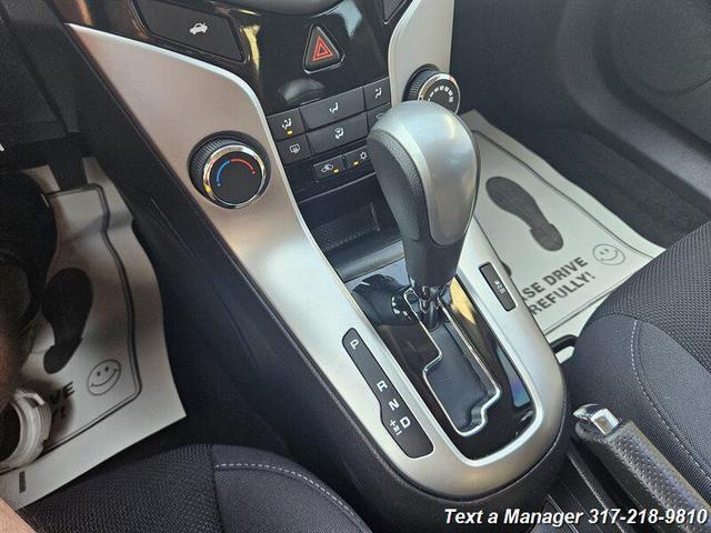 Photo of 2016 Silver Ice Metallic Chevrolet Cruze Limited