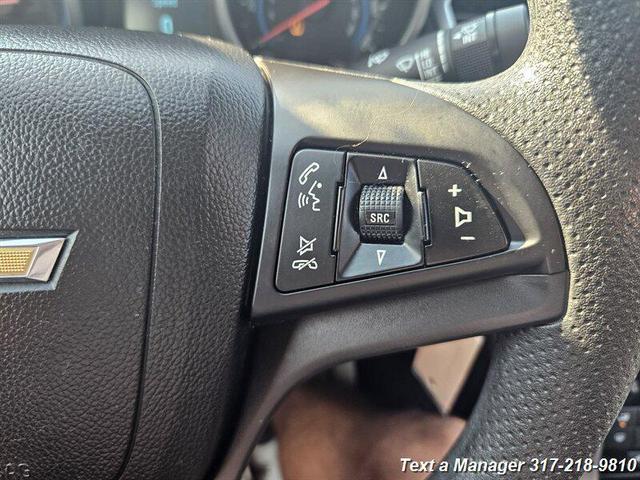 Photo of 2016 Silver Ice Metallic Chevrolet Cruze Limited