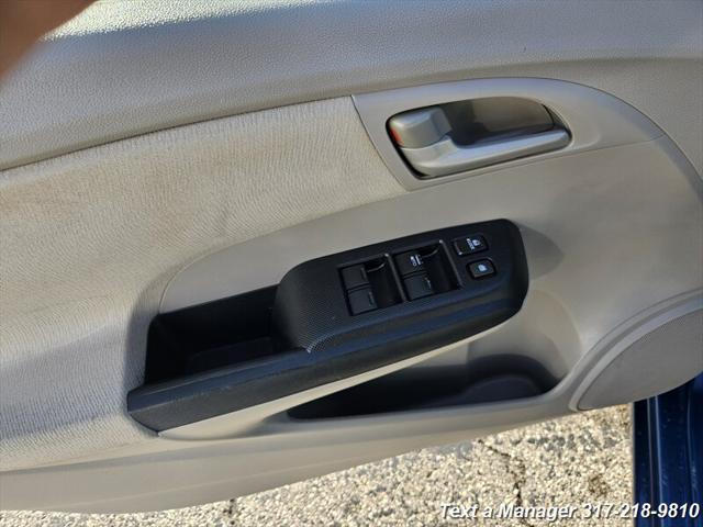 Photo of 2011 Mediterranean Blue Pearl Honda Insight