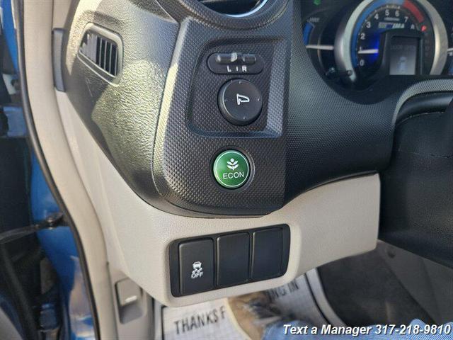 Photo of 2011 Mediterranean Blue Pearl Honda Insight