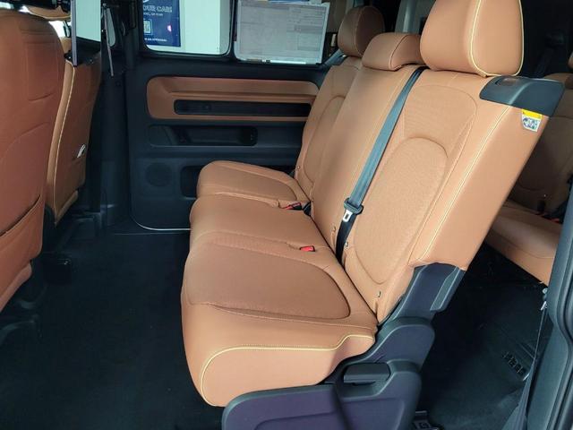 Photo of 2025 Metro Silver Volkswagen ID. Buzz