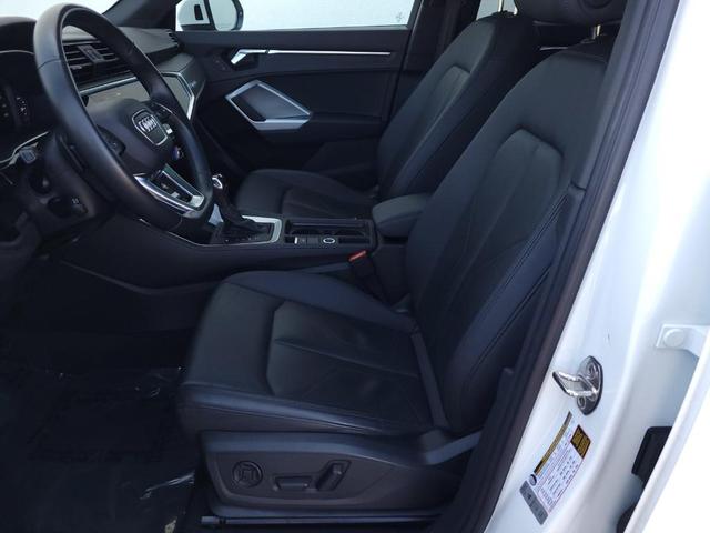 Photo of 2023 Ibis White Audi Q3