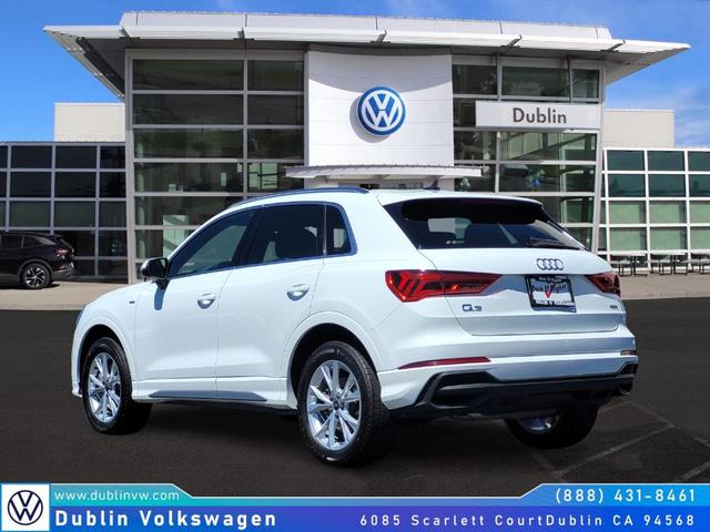 Photo of 2023 Ibis White Audi Q3