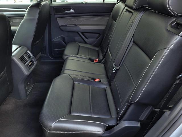 Photo of 2022 Pyrite Silver Metallic Volkswagen Atlas