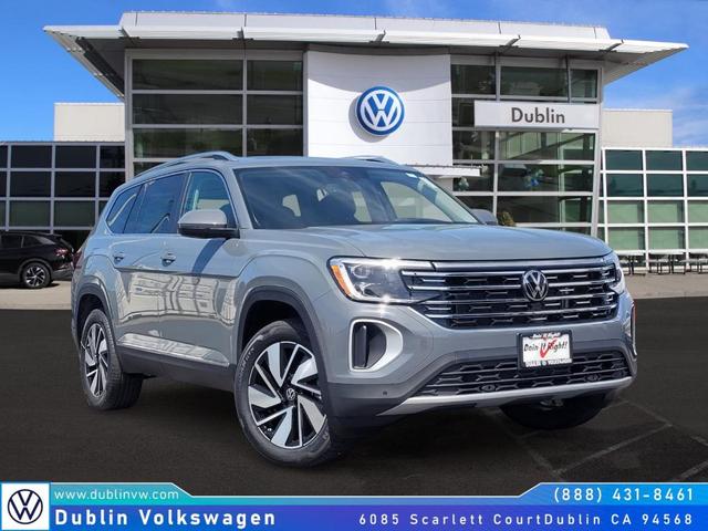 Photo of 2025 Pure Gray Volkswagen Atlas