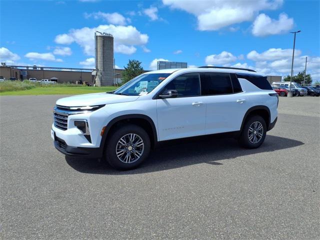 Photo of 2026 Summit White Chevrolet Traverse