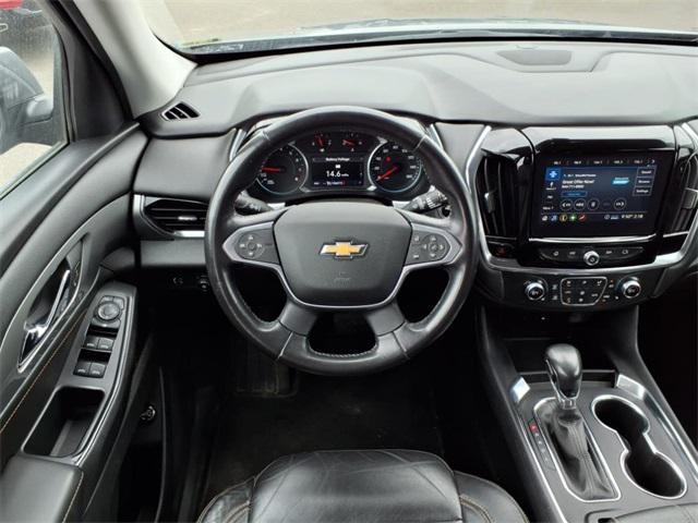 Photo of 2021 Satin Steel Metallic Chevrolet Traverse