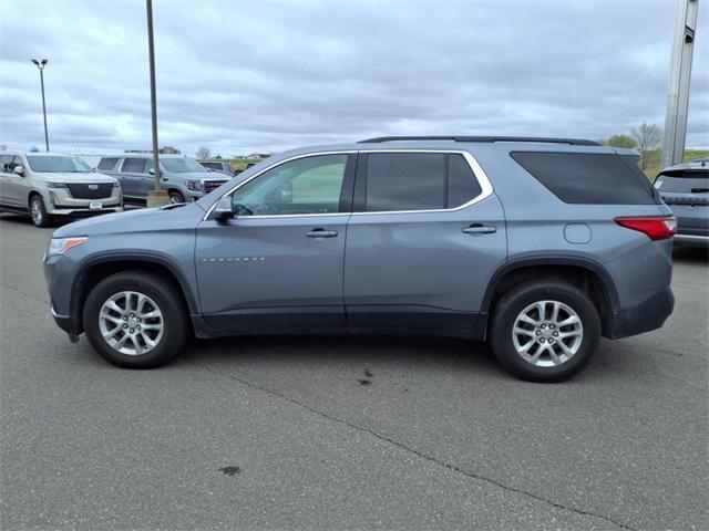 Photo of 2021 Satin Steel Metallic Chevrolet Traverse