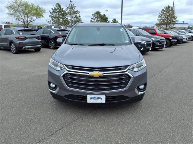 Photo of 2021 Satin Steel Metallic Chevrolet Traverse
