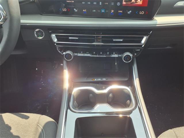 Photo of 2025 Sterling Gray Metallic Chevrolet Traverse