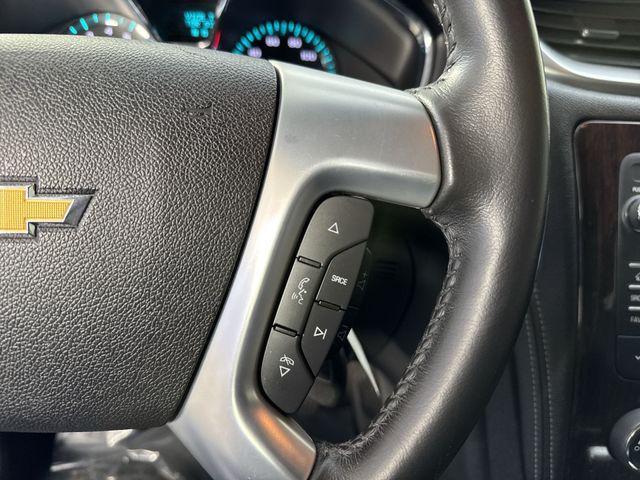 Photo of 2015 Tungsten Metallic Chevrolet Traverse