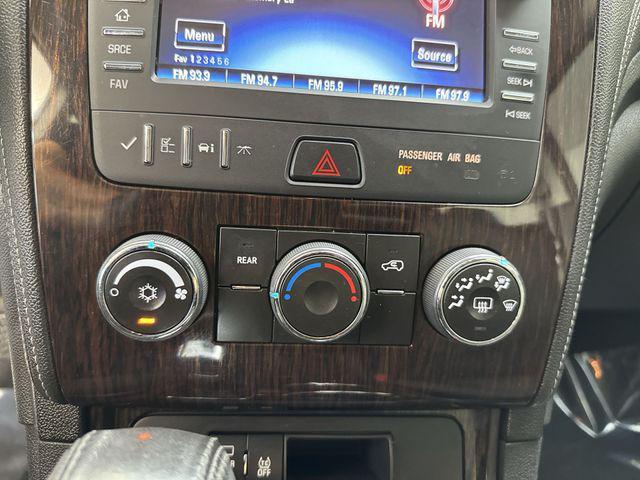 Photo of 2015 Tungsten Metallic Chevrolet Traverse