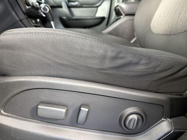 Photo of 2015 Tungsten Metallic Chevrolet Traverse