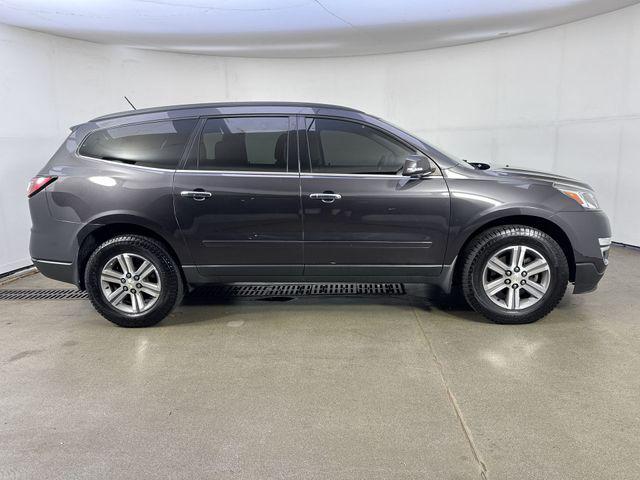Photo of 2015 Tungsten Metallic Chevrolet Traverse
