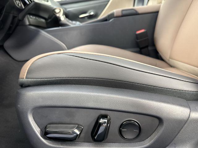 Photo of 2025 Cloudburst Gray Lexus ES 300h