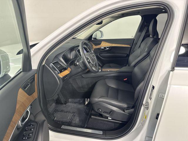 Photo of 2024 Crystal White Metallic Volvo XC90 Recharge Plug-In Hybrid