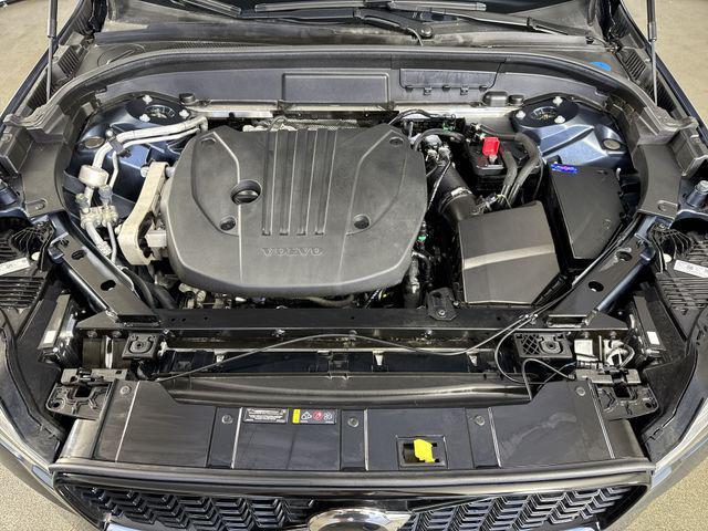 Photo of 2025 Denim Blue Metallic Volvo XC60