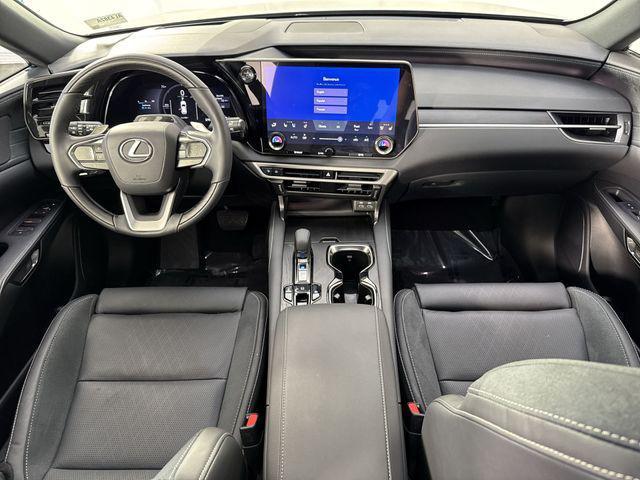 Photo of 2025 Cloudburst Gray Lexus RX 350