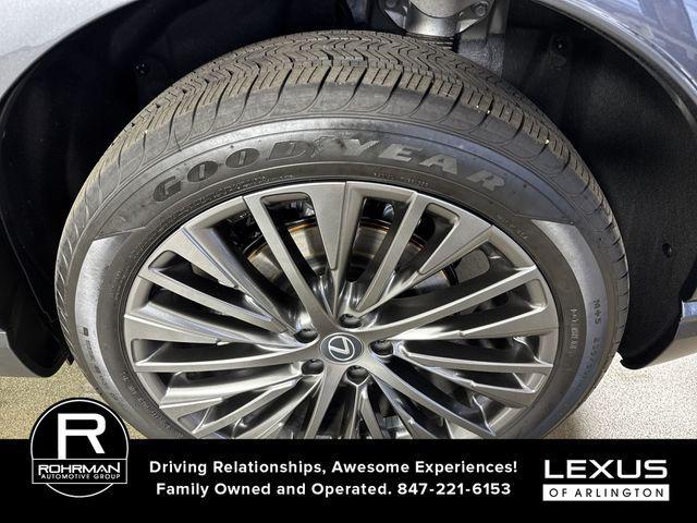 Photo of 2025 Cloudburst Gray Lexus RX 350