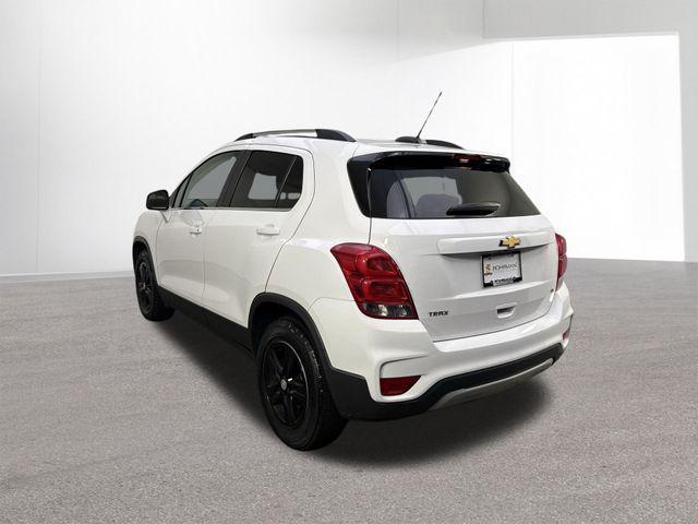 Photo of 2019 Summit White Chevrolet Trax