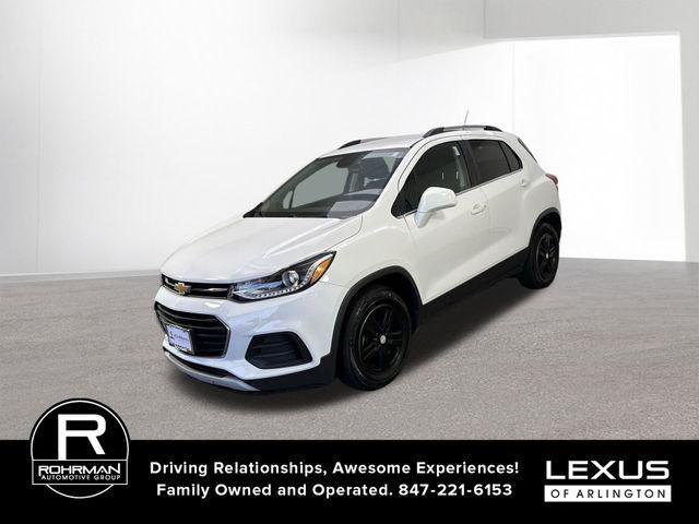 Photo of 2019 Summit White Chevrolet Trax