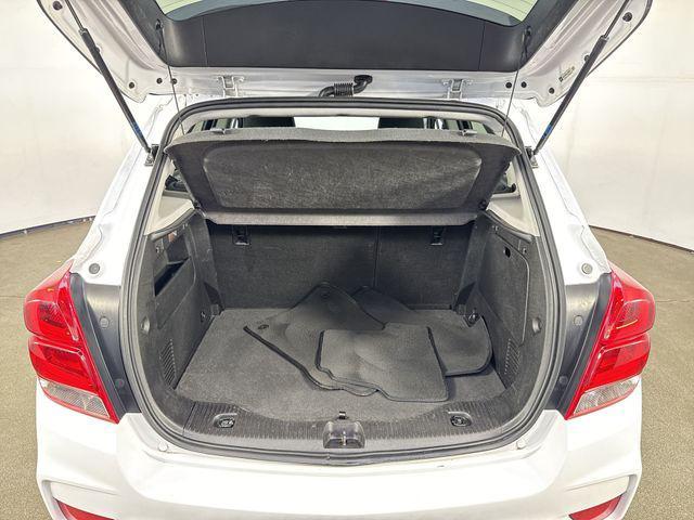 Photo of 2019 Summit White Chevrolet Trax