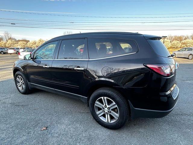 Photo of 2016 Mosaic Black Metallic Chevrolet Traverse