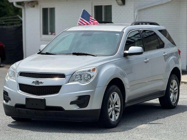 Photo of 2015 Silver Chevrolet Equinox